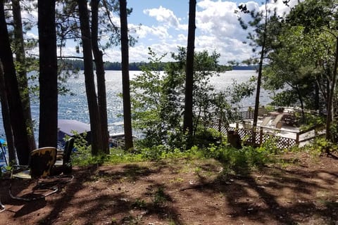 Nauti Oak on Lake Tomahawk Chain