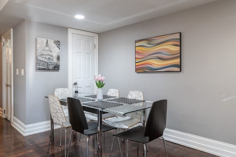 Exposed Brick Ground Floor Apartment (No Stairs)
