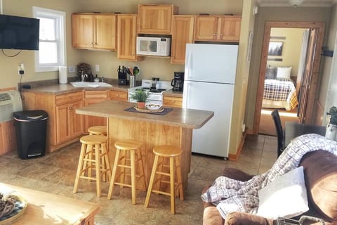 Lazy Bear on Lake Tomahawk - Dock Space Available