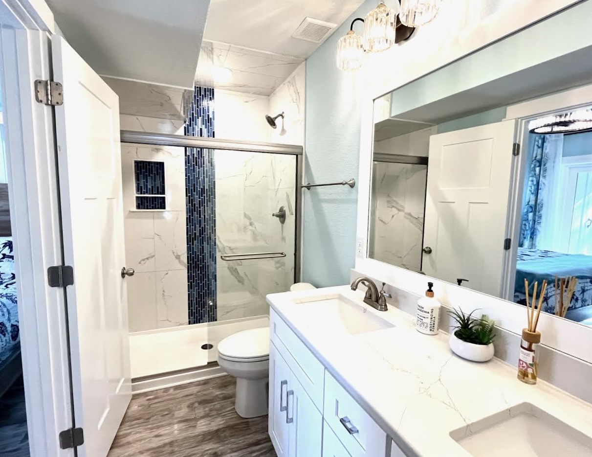 Full bathroom