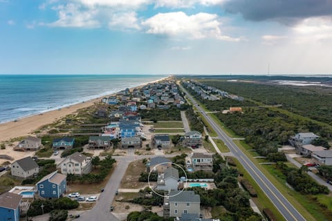 Amazing! Summer Shanty -ocean view, pool, hot tub, steps to beach, quiet street