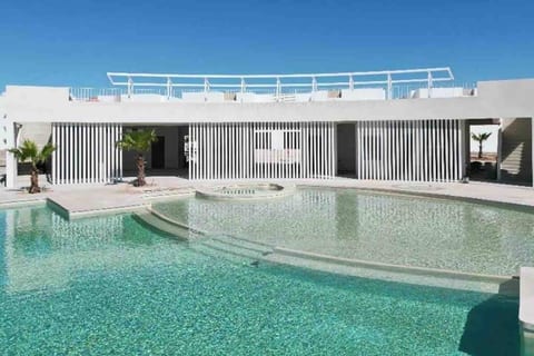 Costa Divina Golf/Beachfront 1 KingBed-oceanview