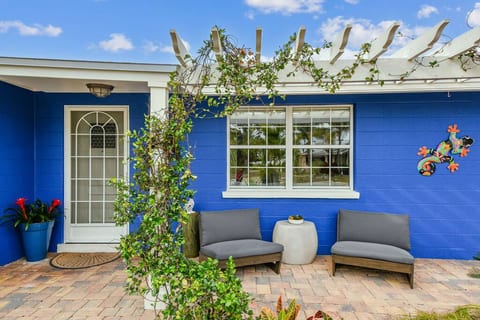 Gorgeous Beach Home with heated pool  