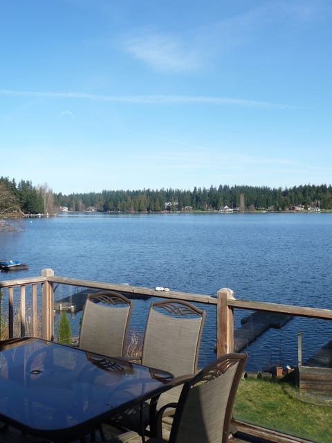 Deer Lake Getaway image 5