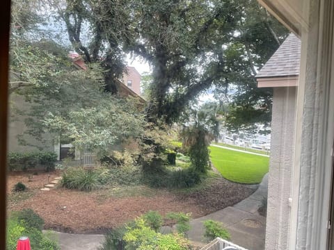 Heart of Harbour Town - Beach | Pool | Golf | 2BR/2.5BA - Pool Access