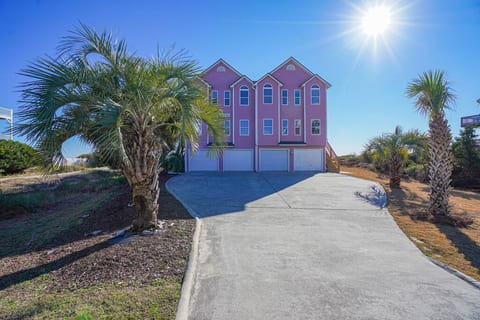 Gorgeous 7BR Oceanfront home - steps to the beach!