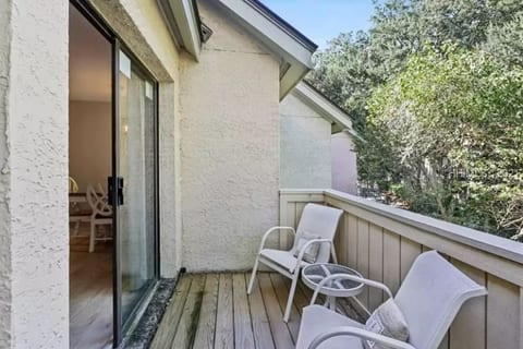 Best of Harbour Town - Beach | Pool | Golf | 3BR/3BA - Book for Summer - Pool Access