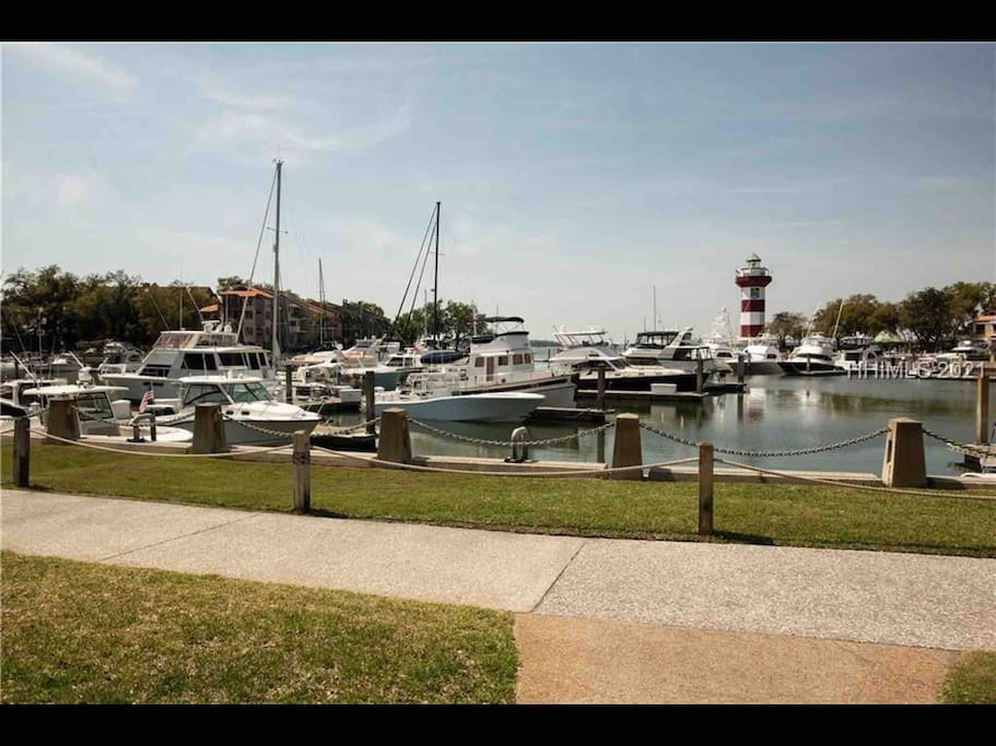 Best of Harbour Town - Beach | Pool | Golf | 3BR/3BA - Book for Summer - Pool Access - Hilton Head Island