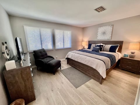 Best of Harbour Town - Beach | Pool | Golf | 3BR/3BA - Book for Summer - Pool Access