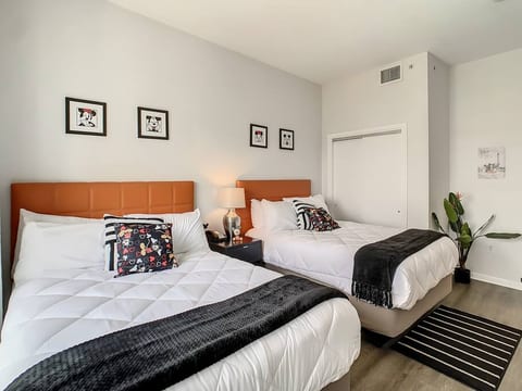 Pet friendly Orlando area near ESPN Center