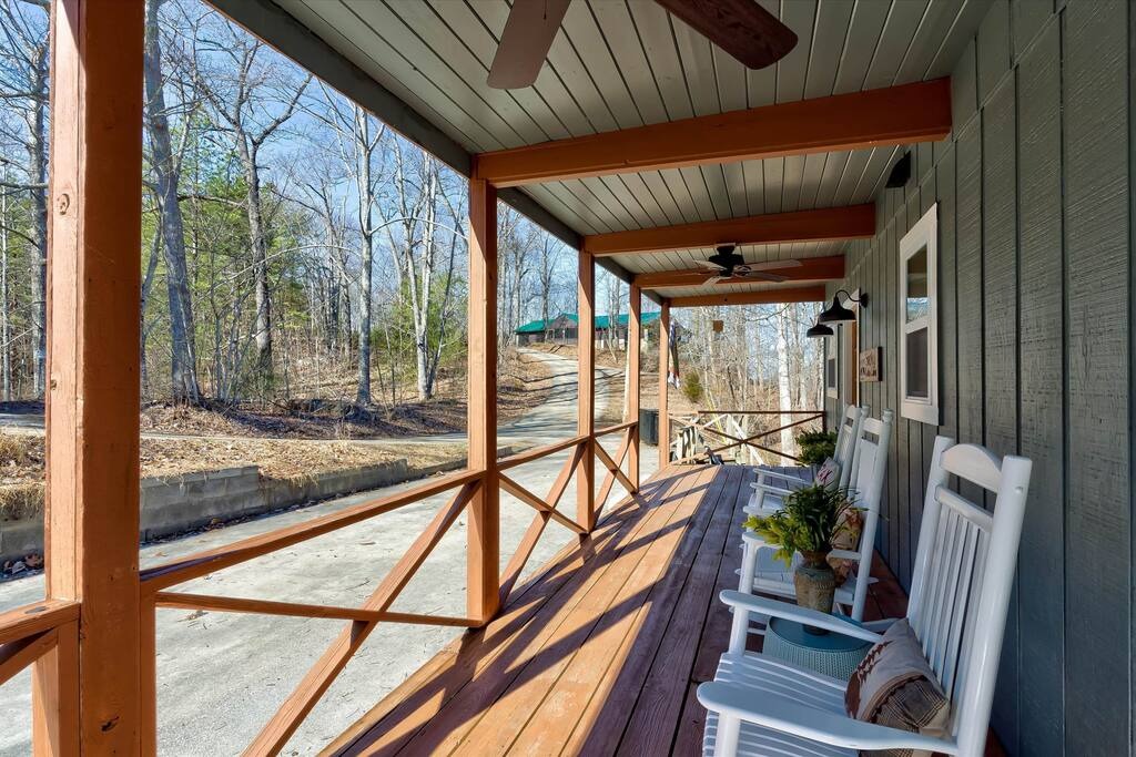 Exterior Front - Pet Friendly near Gatlinburg - Sevierville