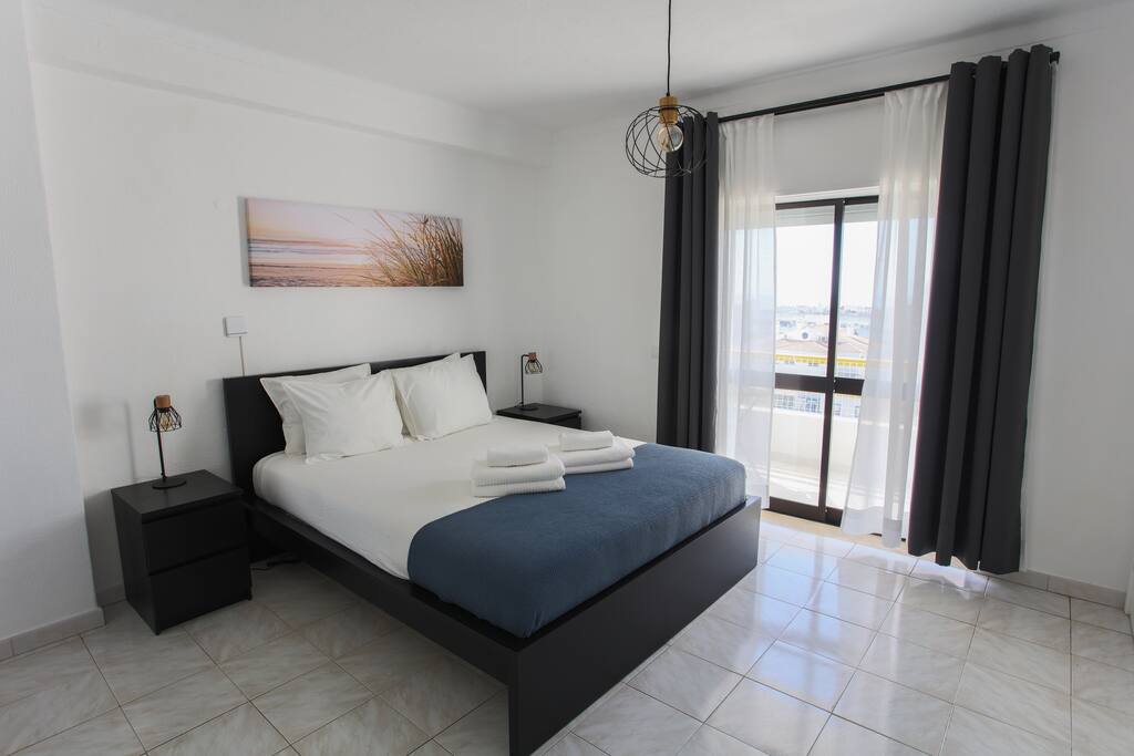 Condo with Pool, A/C & Sea view with Balcony - Albufeira