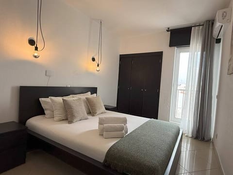 Apartment 3 min. from beach with A/C and balcony