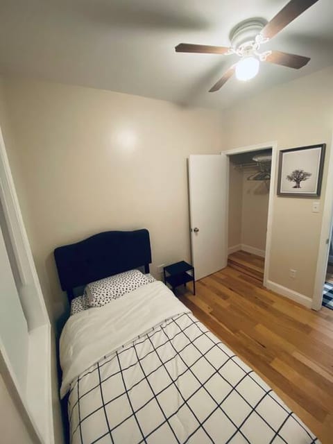 Bedroom #3, with Twin XL size bed