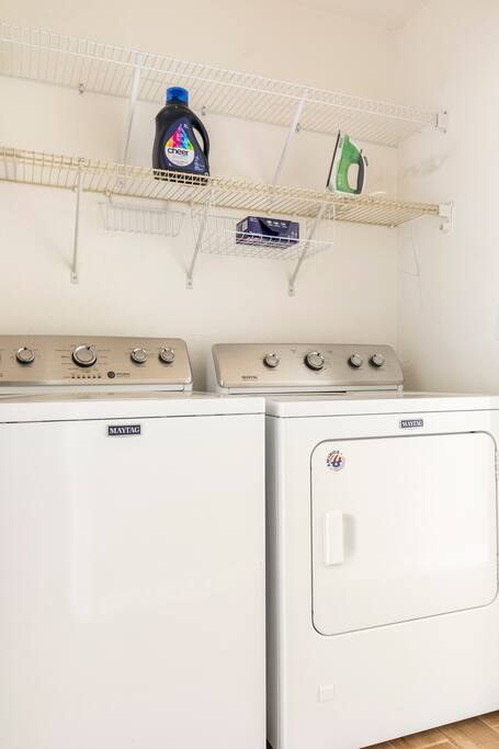 Washer/Dryer in Large Hall Closet