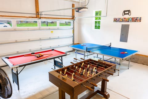 New Home w/Game Room near RDU airport/Duke/UNC/RTP