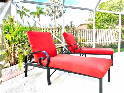Welli Polo Equestrians Heated Pool Home