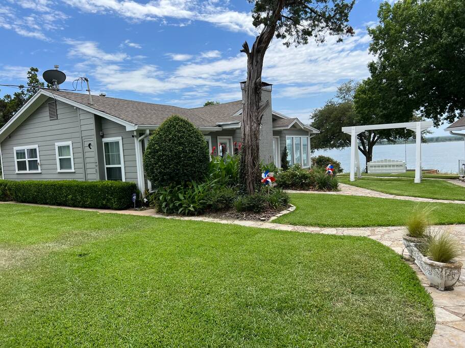 2 Lake Access Homes sleeps 15