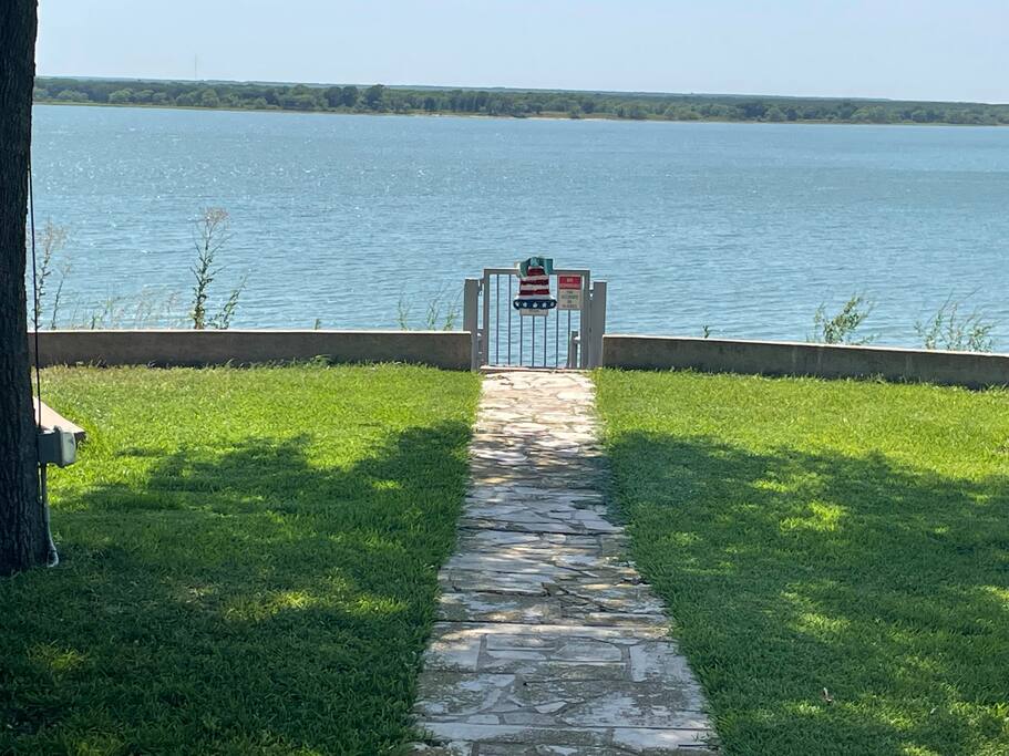 2 Lake Access Homes sleeps 15