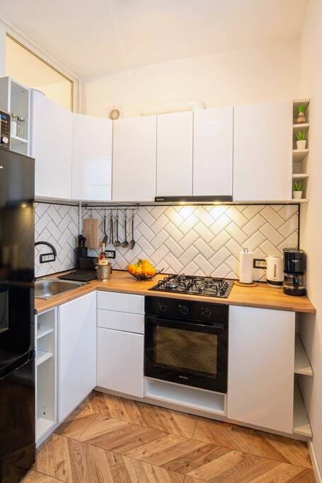 Fully equipped kitchen