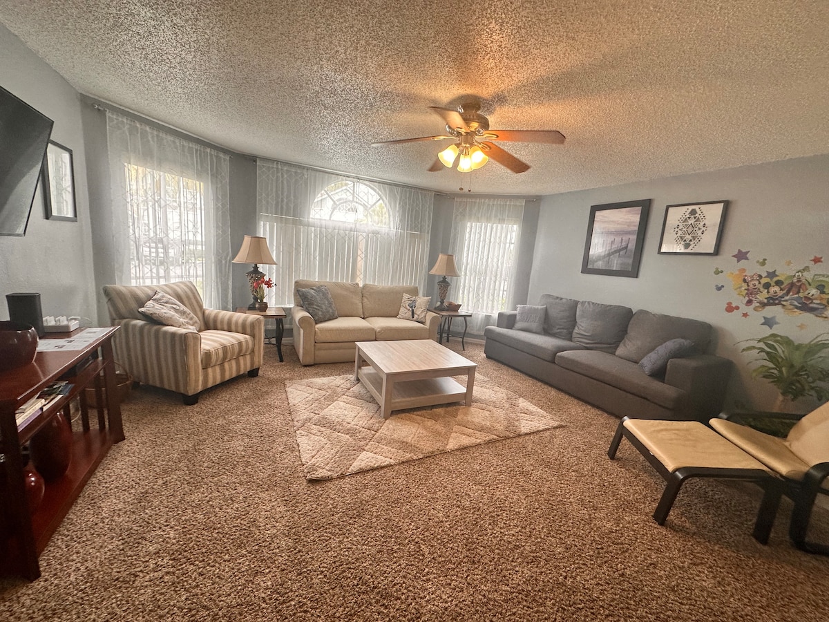 Disney Magic Condo 1st Flr 3BR Disney-Themed Pool image 5 Stacy's Disney Retreat Kissimmee 