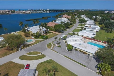 2 Bedroom/2 Bath, One Floor condominium