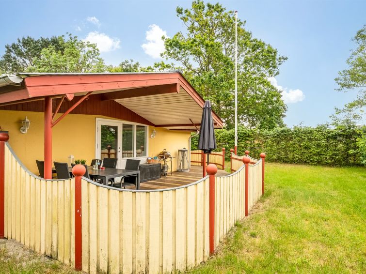 stefanka-225m-from-the-sea/