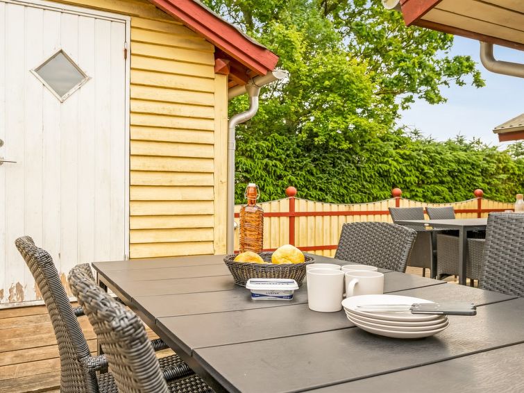 stefanka-225m-from-the-sea/