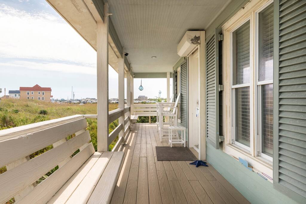 oceanfront-outer-banks-no-cleaning-fee-pets-allowe/