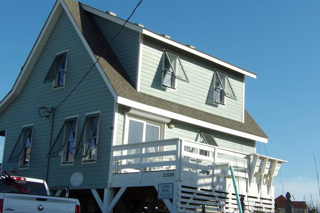 oceanfront-outer-banks-no-cleaning-fee-pets-allowe/
