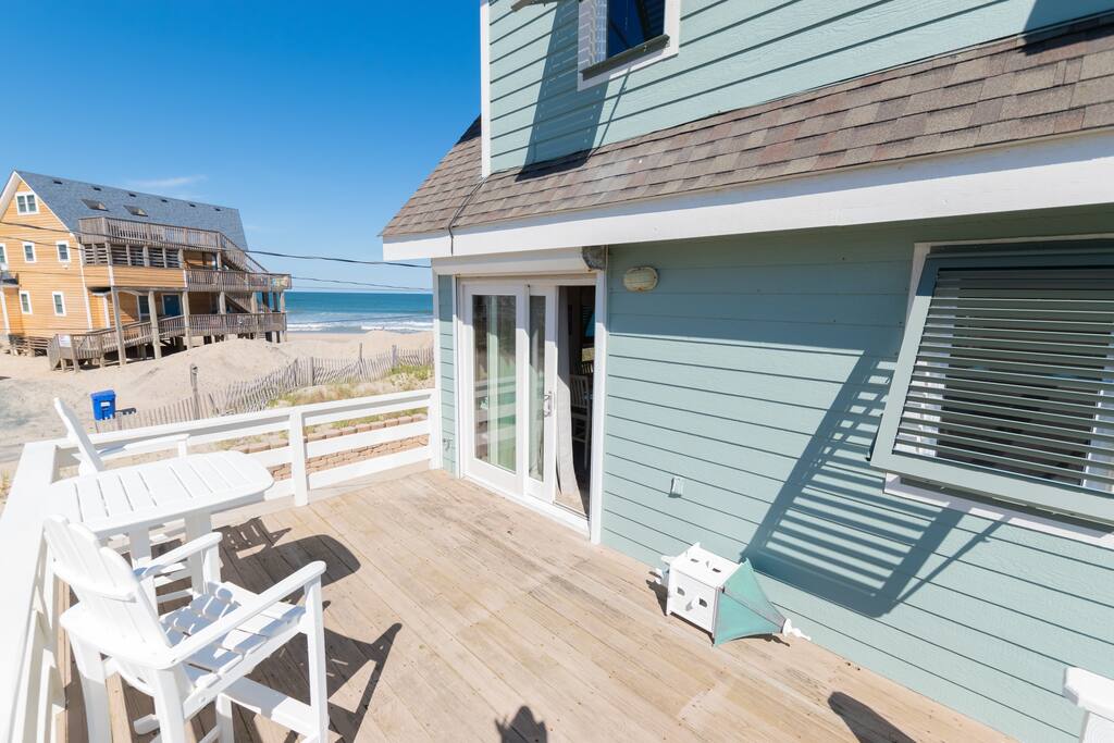 oceanfront-outer-banks-no-cleaning-fee-pets-allowe/