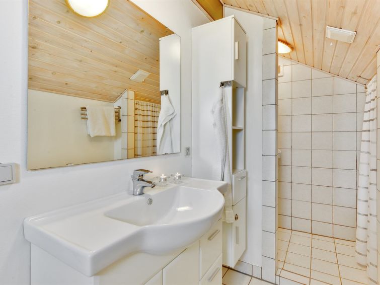 Bathroom / Wellness - Dorette - 100m from the sea in NW Jutland - Frøstrup