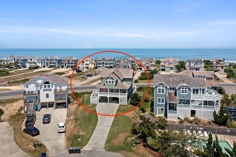 Majesty OBX Ocean Views/Hot Tub/Pool!