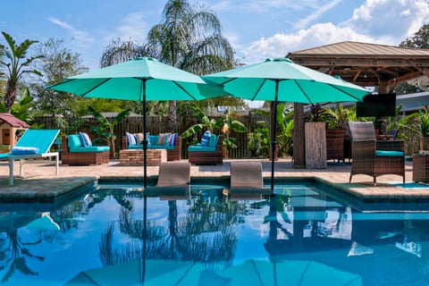 Plenty of lounging options