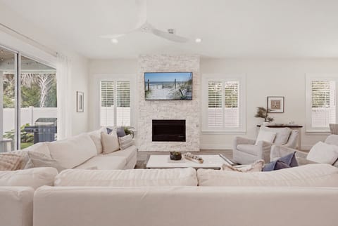 Pablo Beach: Heated Pool + Game Room | 7 Blocks to Beach
