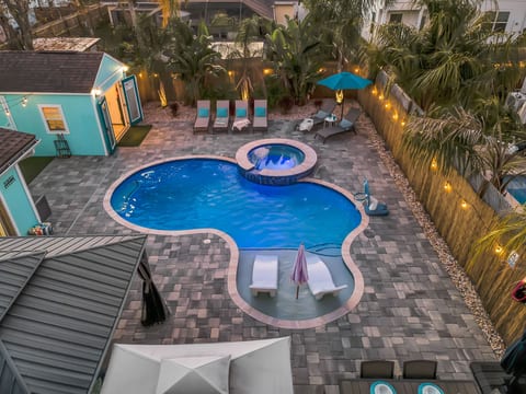 Beachside: Heated Pool + Game Casita | Sleeps Groups