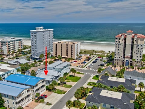 Surfside: Ocean Views | Walk to Beach + Prime Location