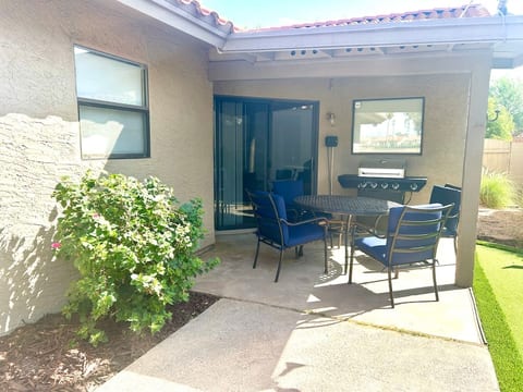 On the Golf Course W/ Pool, Hot Tub & EV charger