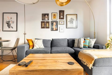 Greenpoint 1-BR w/ Huge Terrace, washer/dryer/dish