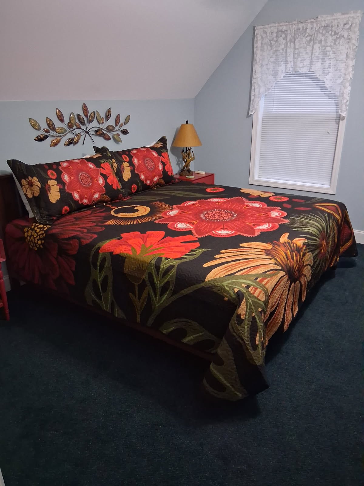 alemaigne-haus-cabin-city-limits-of-helen-ga/