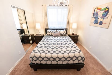 Newly Renovated Beautiful Home W Everything! (p43)