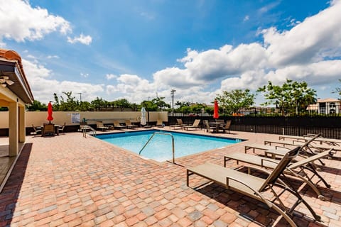 Saltwater Pool / Community Condo Complex Pool / Luxury Condo 
Grab some rays in this saltwater pool.