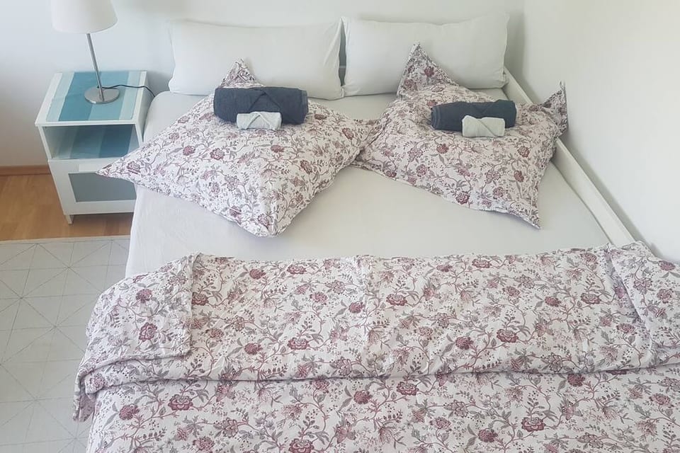 Doppelbett für 2 gebuchte Personen