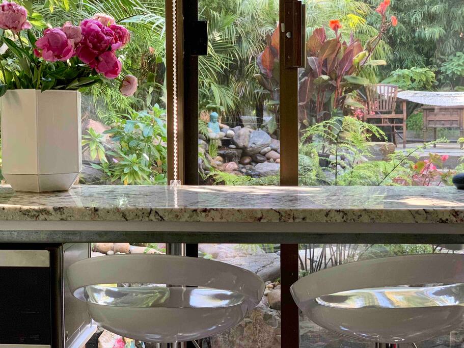 🌿 The L I L Y  P A D 🌿| Tiny Living | Urban Oasis