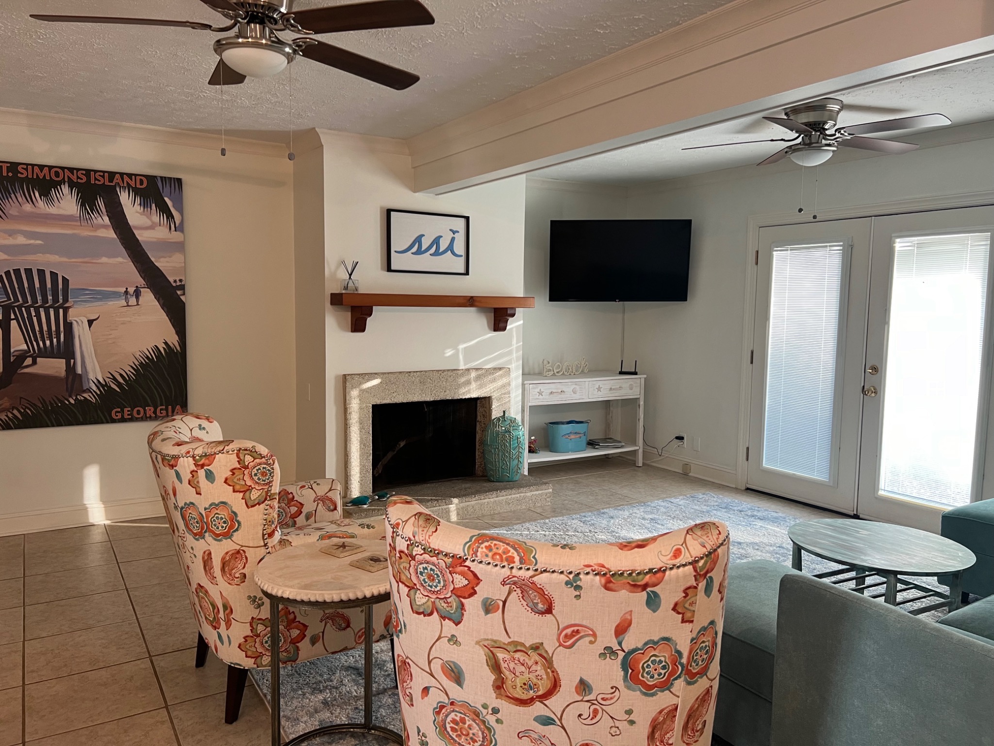 Family room off kitchen with smart TV and 1400 live channels!   - Coastal & Cozy Townhome St. Simons Island, GA  - St Simons Island