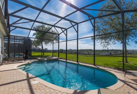 Beautiful Sunset Villa by Disney w/many amenities!