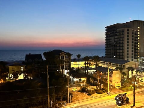 Your favorite beach getaway (4)