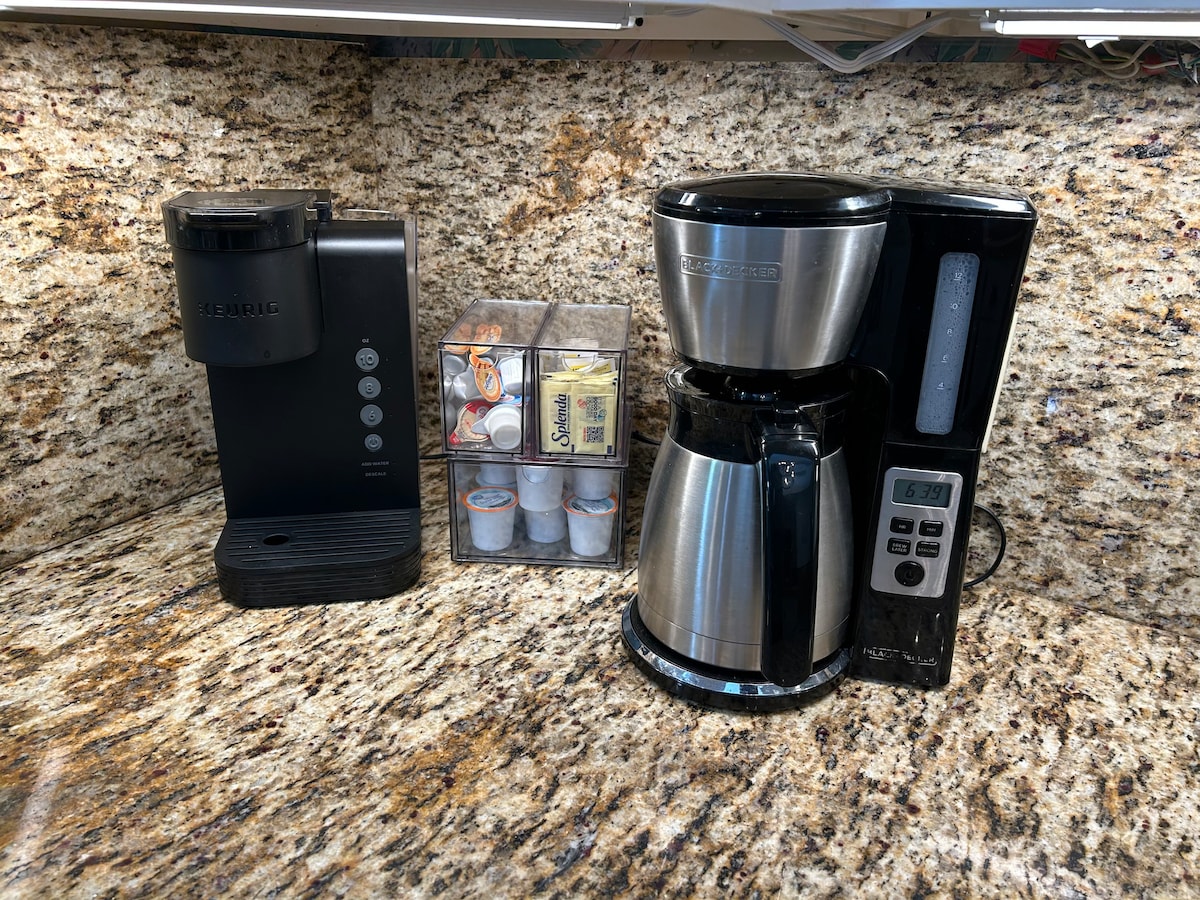 newly-renovated-3br-2ba-huge-balcony/