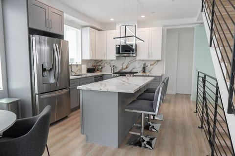 KITCHEN/DINING AREA -- View 3D Virtual Tour of the Property Here: https://tinyurl.com/4ntcpbk3