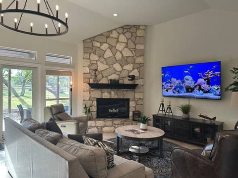 Hill Country Retreat